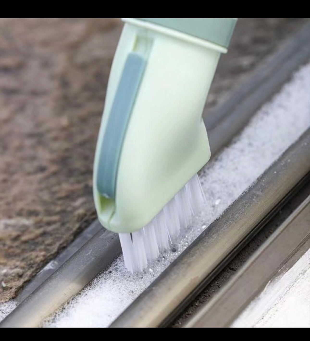 Groove Gap Cleaning Brush